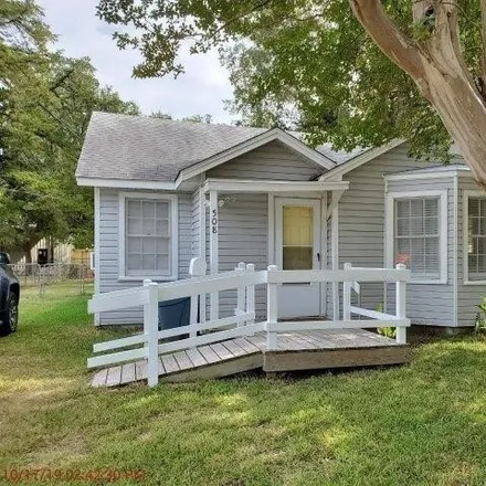 Rent this 1 bed house on 556 Pacific Avenue in Terrell, TX 75160