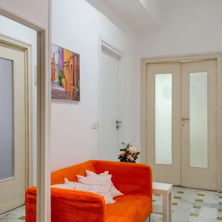 Image 8 - Circonvallazione Nomentana, 00162 Rome RM, Italy - Apartment for rent