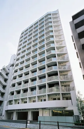 Rent this studio apartment on プラウドフラット蒲田Ⅱ in 25-5 バス通り商店街, Kamata 4-chome