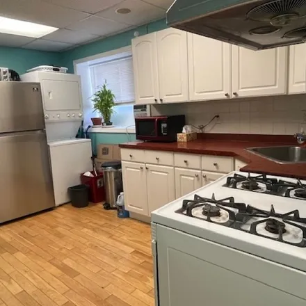 Rent this 1 bed apartment on 123 East McClellan Avenue in Livingston, NJ 07039