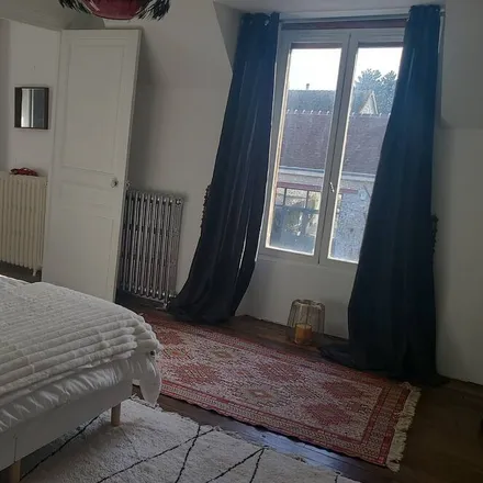 Rent this 3 bed house on 27640 Villiers-en-Désœuvre