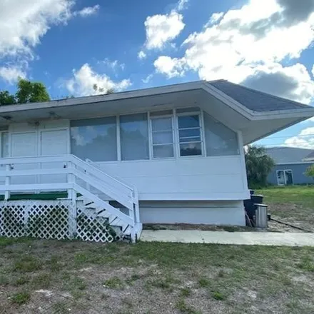 Rent this 1 bed house on 17297 Dowling Drive in San Carlos Park, FL 33967