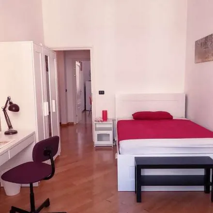 Image 2 - Via Vittorio Emanuele Secondo 34, 50199 Florence FI, Italy - Apartment for rent