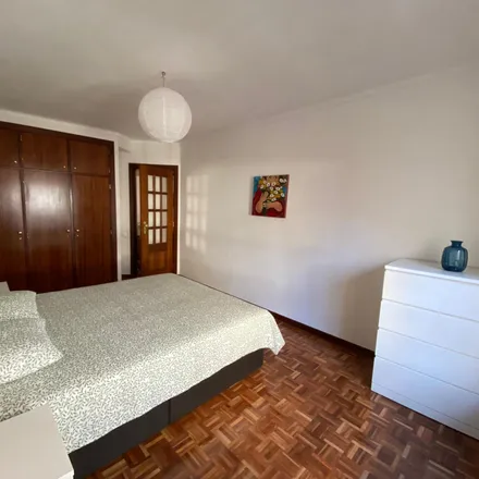 Rent this 1 bed apartment on Travessa das Freiras a Arroios 6D-6G in 1000-046 Lisbon, Portugal