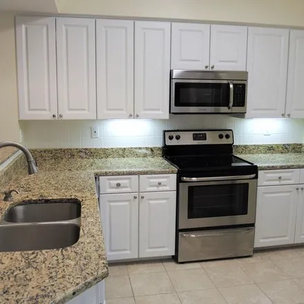 Rent this 1 bed apartment on 1364 Bay Club Circle in Tampa, FL 33607