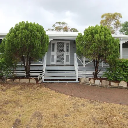 Rent this 3 bed apartment on College Crescent in Dalby QLD 4405, Australia