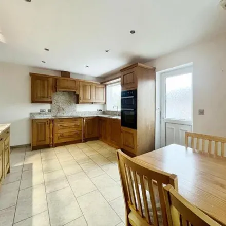 Image 4 - Mill Lane, South Anston, S25 5BG, United Kingdom - House for rent