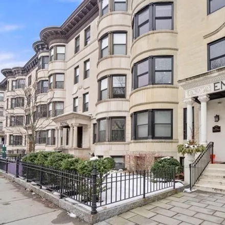 Rent this 3 bed condo on 1471 Beacon Street in Brookline, MA 02445