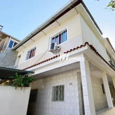 Buy this 2 bed house on Rua Senador Nereu Ramos in Jardim Meriti, São João de Meriti - RJ