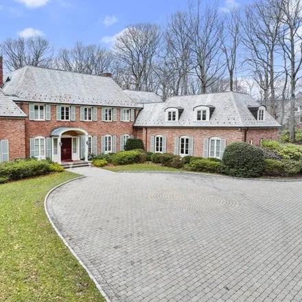 Buy this 6 bed house on 980 Lake Avenue in Greenwich, CT 06831