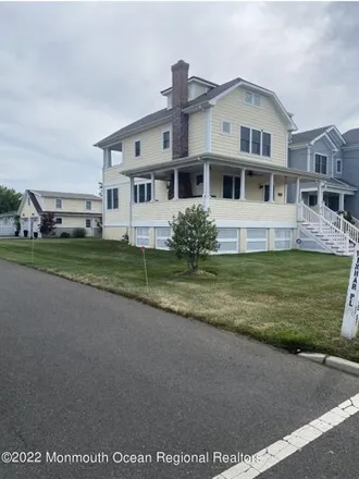 Rent this 2 bed house on 42 Valentine St in Monmouth Beach, New Jersey