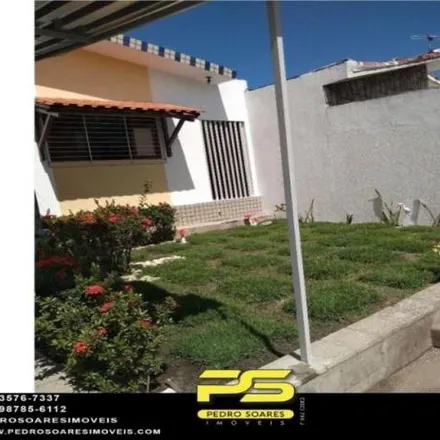 Buy this 3 bed house on BeMais Supermercados in Rua Doutor Efigênio Barbosa Silva, Jardim Cidade Universitária