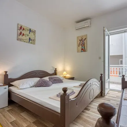 Image 1 - Makarska, Split-Dalmatia County, Croatia - Apartment for rent