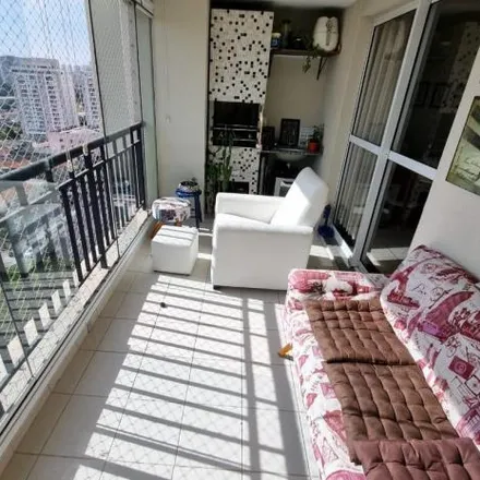 Buy this 2 bed apartment on Rua Mário Moura Albuquerque in 416, Rua Doutor Mário de Moura e Albuquerque