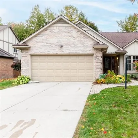 Buy this 3 bed house on 1530 Pembroke Drive in Rochester Hills, MI 48307