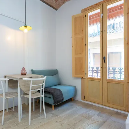 Image 5 - Carrer de Picalquers, 15, 08001 Barcelona, Spain - Apartment for rent