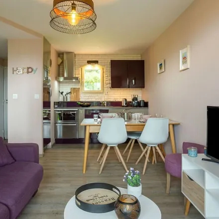 Image 4 - Blonville-sur-Mer, Calvados, France - Apartment for rent
