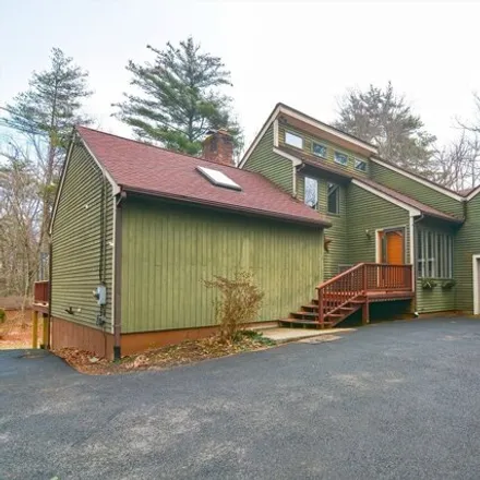 Buy this 4 bed house on 74 Allen Road in Sturbridge, Worcester County