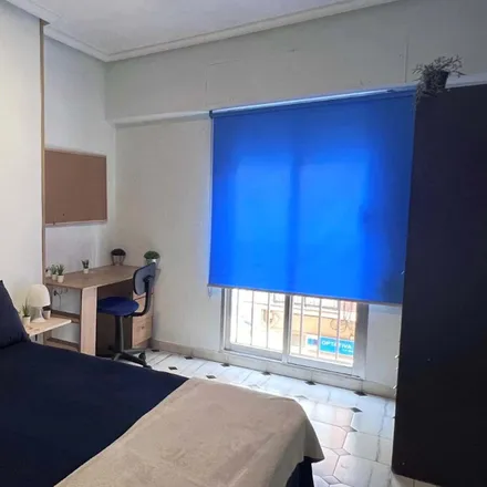 Rent this 1 bed room on Escuela Municipal de Teatro in Calle Lope de Rueda, 30203 Cartagena