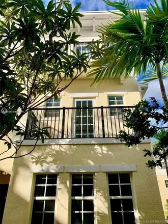 Image 2 - 200 Southwest 6th Place, Garden Isles, Pompano Beach, FL 33060, USA - Townhouse for rent