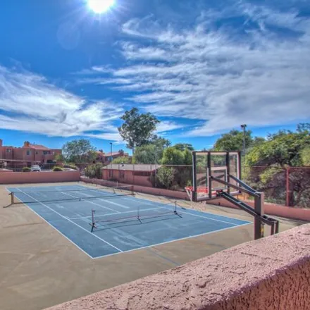 Image 3 - 7756 East Pristine Place, Catalina Foothills, AZ 85750, USA - Condo for rent