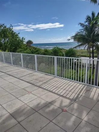 Image 4 - Mimosa, 4747 Collins Avenue, Miami Beach, FL 33140, USA - Condo for sale