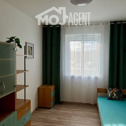 Image 3 - Masarykovo nám. 704, 270 51 Lužná, Czechia - Apartment for rent