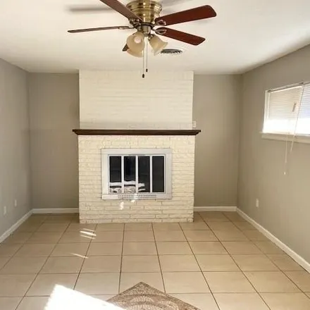 Image 6 - 1922 Betsy Lane, Irving, TX 75061, USA - House for rent