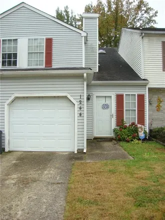 Rent this 3 bed townhouse on 1232 Damyien Arch in Essex Meadows, Chesapeake