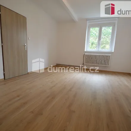 Rent this 3 bed apartment on Vysočanská in 190 00 Prague, Czechia