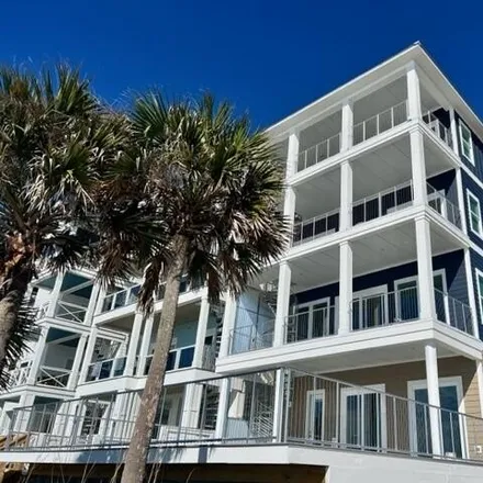 Buy this 8 bed house on 20411 Front Beach Rd in Panama City Beach, Florida