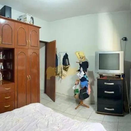Buy this 2 bed house on Rua 14 Mp in Rio Claro, Rio Claro - SP