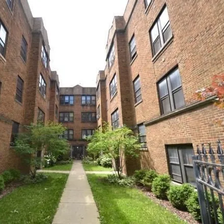 Rent this 2 bed house on 3213-3219 West Belle Plaine Avenue in Chicago, IL 60618