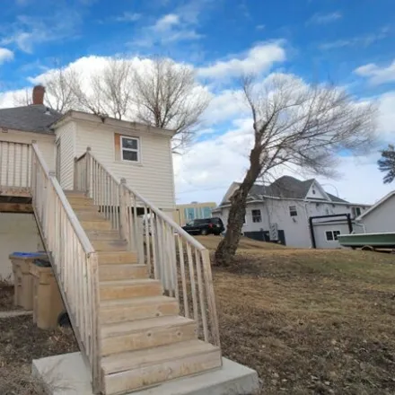 Image 3 - 531 Valley Street, Minot, ND 58701, USA - House for sale