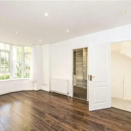 Buy this 5 bed house on 40 Hyde Park Square in London, W2 2JT