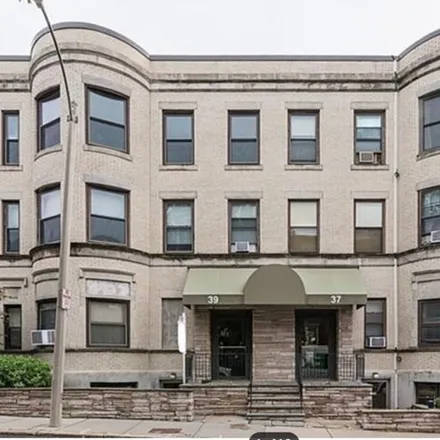 Rent this 3 bed condo on 37 Saint Paul Street in Brookline, MA 02446