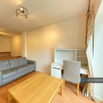 Rent this 1 bed house on 10 Ashenden Road in Guildford, GU2 7XE