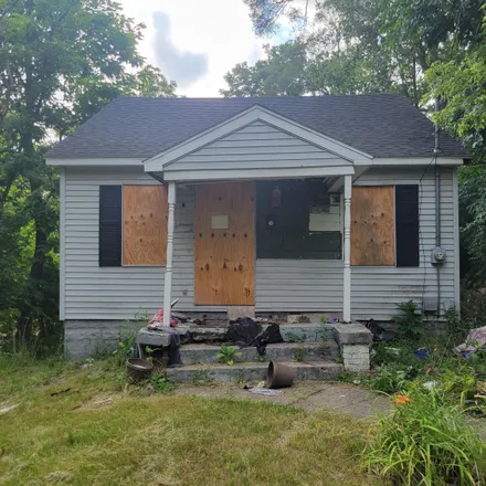 Buy this 2 bed house on 503 Ira Avenue in Eastwood, Kalamazoo Charter Township