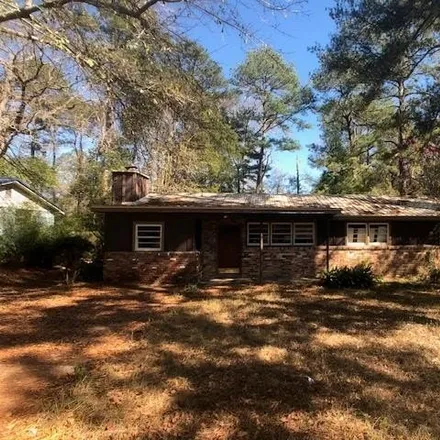 Buy this 3 bed house on 468 Glen Arven Drive in Thomasville, GA 31792