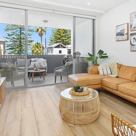 Rent this 3 bed apartment on Kiama NSW 2533