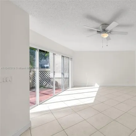 Image 7 - 11163 Chandler Drive, Cooper City, FL 33026, USA - House for sale