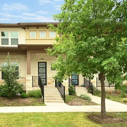 Image 2 - 4722 Vaughan Street, Austin, TX 78723, USA - Townhouse for rent