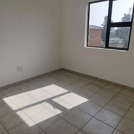 Image 1 - Water Boatman Street, Ekurhuleni Ward 53, Gauteng, 1454, South Africa - Townhouse for rent