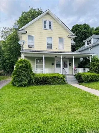Rent this 2 bed house on 15 Fairlawn Avenue in East Middletown, City of Middletown