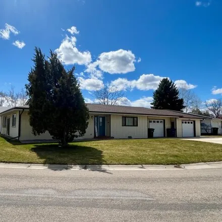 Buy this 3 bed house on 140 Crescent Drive in Sheridan, WY 82801