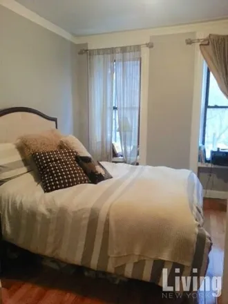 Rent this 1 bed apartment on 248 East 90th Street in New York, NY 10128