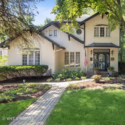 Image 2 - 240 East Walnut Street, Hinsdale, DuPage County, IL 60521, USA - House for sale