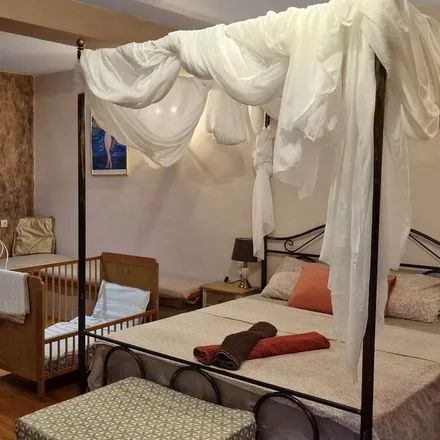 Rent this 2 bed house on Α.Α. in Παναγή Τσαλδάρη (Πειραιώς) 19, Athens