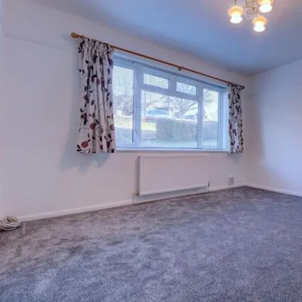 Image 3 - Youens Road, High Wycombe, HP12 4RW, United Kingdom - Duplex for rent