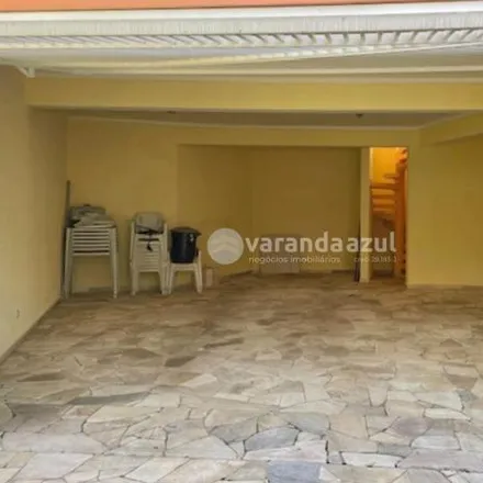 Buy this 4 bed house on Rua Arara in Vila Nova Estação, Mogi das Cruzes - SP